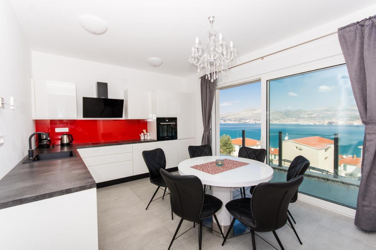 Apartment Julia Trogir Buitenkant foto