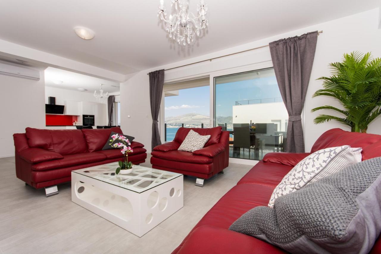 Apartment Julia Trogir Buitenkant foto