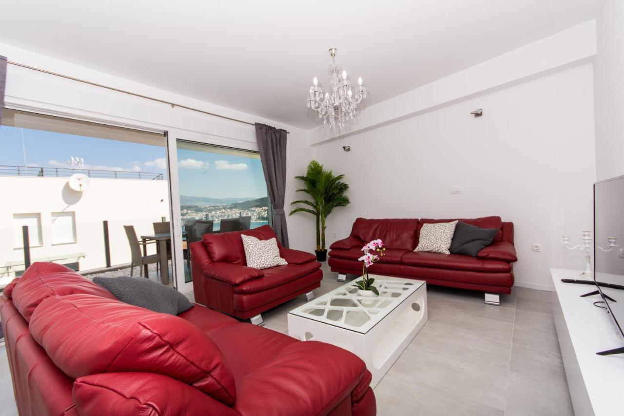 Apartment Julia Trogir Buitenkant foto
