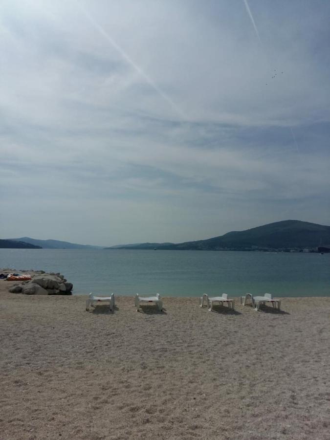 Apartment Julia Trogir Buitenkant foto